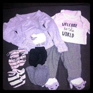 3piece outfit with 4 pair mittens